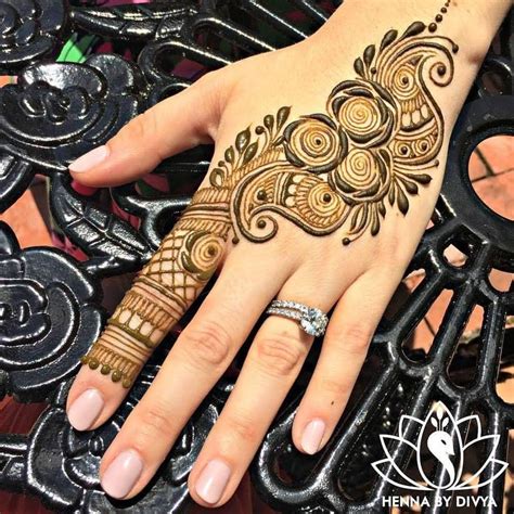 10 Muslim Mehndi Images That Will Leave You Breathless