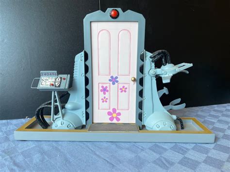 WDCC Monsters Inc. - Boo's Door Station | #4581346472