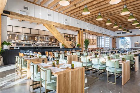 Sixty Vines - Vantage South End