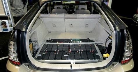 Not Spare Tyre, Pressure Monitoring System, Repair Kit Instead