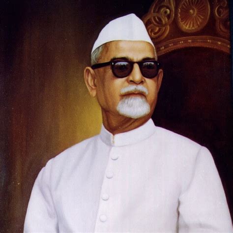 भारत के पहले मुस्लिम राष्ट्रपति और जामिया मिलिया इस्लामिया के ...