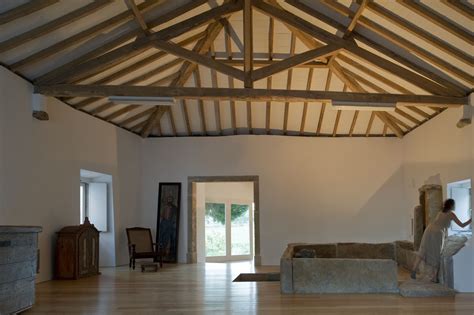 Photo 15 of 25 in House in Torres Vedras, Portugal by ATELIER CENTRAL Arquitectos - Dwell