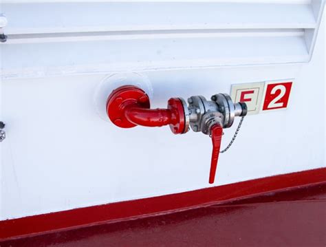 Top Pipes, Fittings & Valves for Plumbing Needs | Hariom Traders India