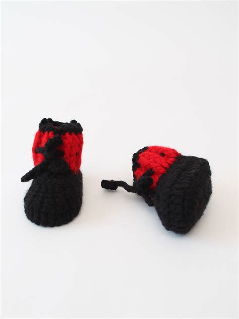 Fancy Jumpsuit with Hood, Gallace and Boots - Red and Black