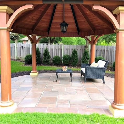 15 Gazebo Floor Ideas for A Cozy and Functional Setup