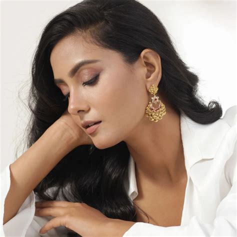 Indian Earrings: A Guide to Styles and Inspirations – Tarinika India