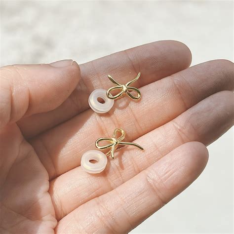 Ribbon Hoop Earring | owol.