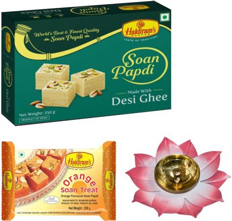 Haldiram's Nagpur Soan Papdi Desi Ghee250g, Soan Papdi Orange Flavour ...