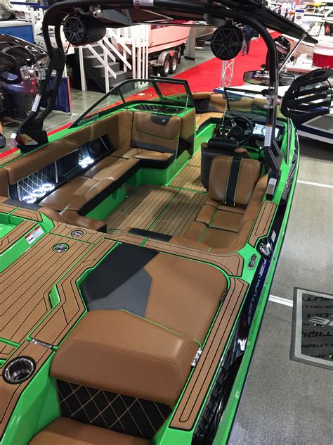 Seattle Boat Show Bustling for SeaDek’s Contemporary Marine Flooring ...