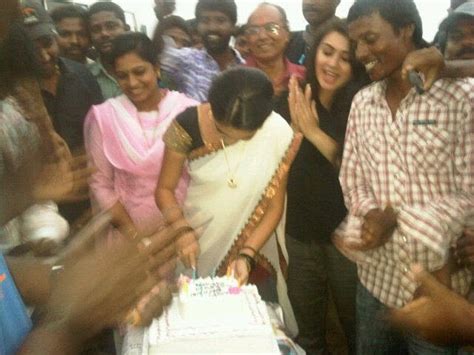 Vijay's Velayudham Movie On Location Photo Stills |Tamil Cinema News ...