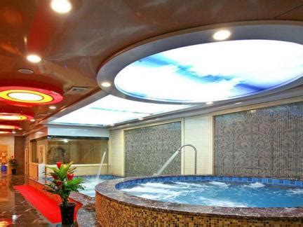 温泉系列：无边泳池+地下3000米泉水？就在西山温泉酒店！