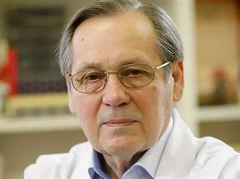 Sputnik V Vaccine: Russia Top Doctor Quits Over 'Violations' Of Medical ...