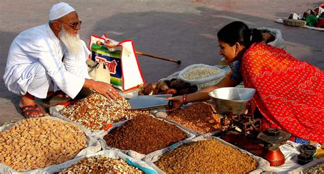 Making a Living in Urban India: A Photo Essay | The India Forum