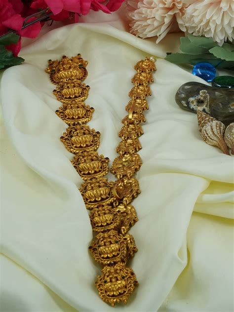 Premium Gold Finish Gold Plated Studded Hair JADA 9369N – Griiham