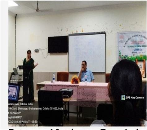 Rama Devi Women's University,Bhubaneswar