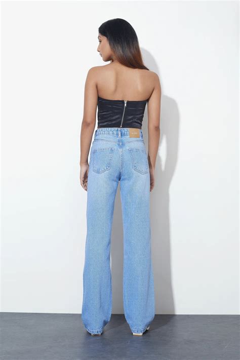 Straight Fit – Bluer