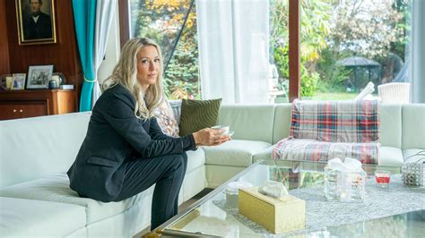 Hohe Villa-Kosten und AMS-Geld - Simone Lugner: "Ich habe ans Aufgeben ...