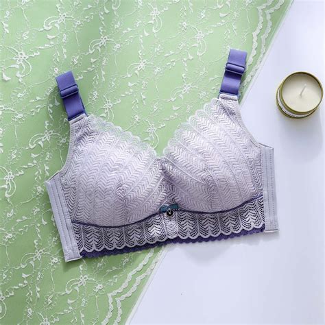 34b Breast Size Teen