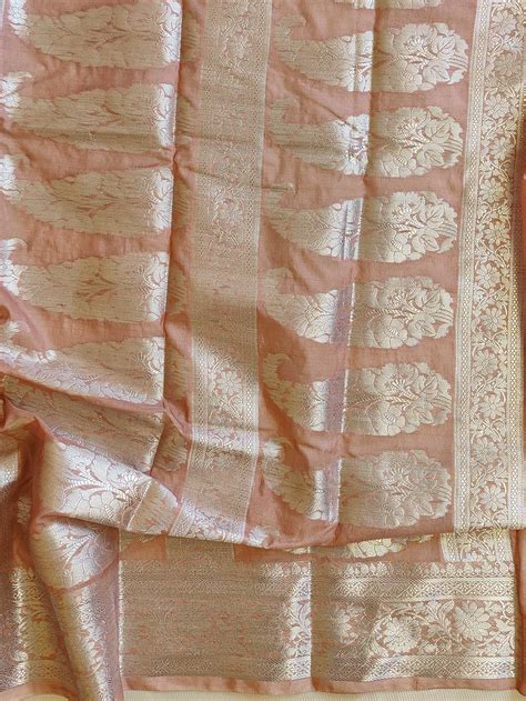 Banarasee Handwoven Semi Silk Saree With Silver Zari Border-Salmon Pin