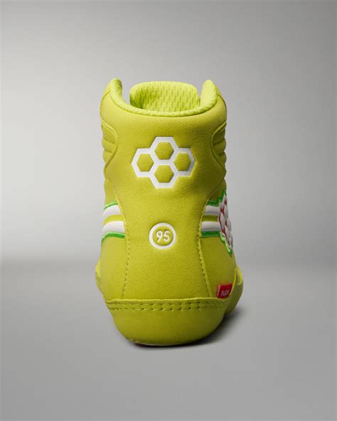 Ninety-5 Classic Youth Wrestling Shoe - Electric Green | RUDIS