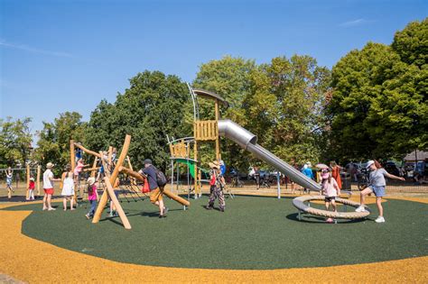 Play at the Park 的图像结果