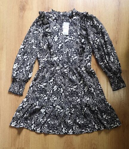 NEXT FLT Friends Like These Black White Mono Short Frill India | Ubuy