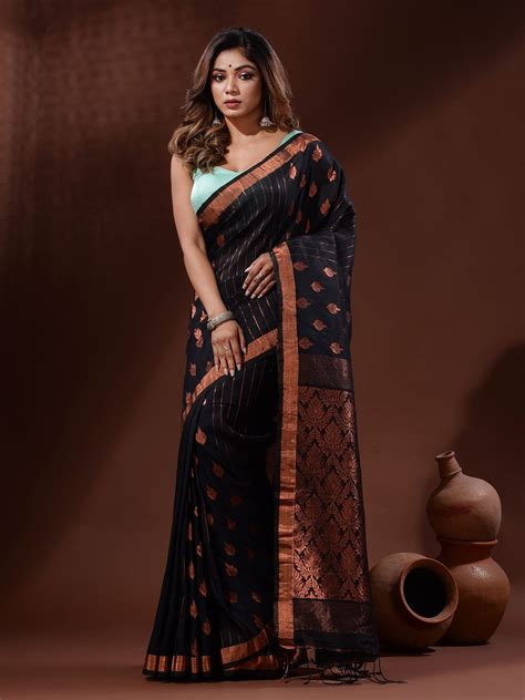 Black Linen Handwoven Saree With Nakshi Pallu – Charukriti
