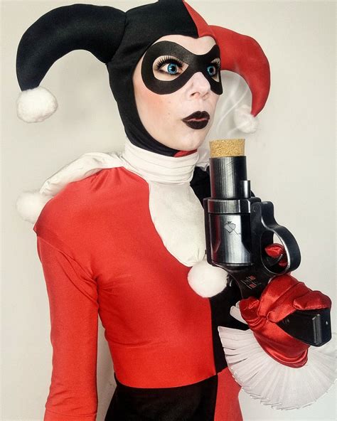 Classic Harley Quinn by bella_witchelm : r/HarleyQuinn