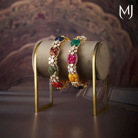 Manubhai Jewellers | Gold & Diamond Jewellers in Borivali, Mumbai