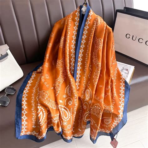 Cadence Silk Stole – Vintage Velvet