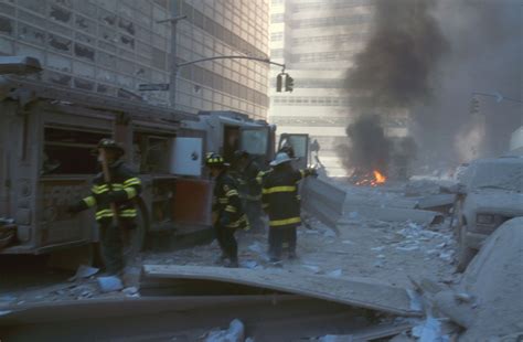 Remembering the September 11 Attacks Through Photographs | 9/11, World ...