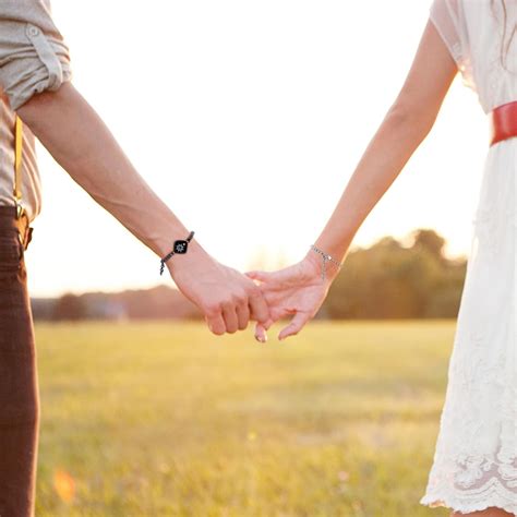 PULOMI Long Distance Touch Bracelets,Vibration & Light up India | Ubuy