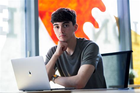 Anas Andaloussi: Un joven de 20 años factura tres millones de euros al ...