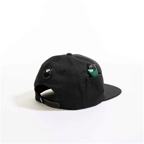 Buy Stash Pocket Black Snapback Online – Urban Monkey®