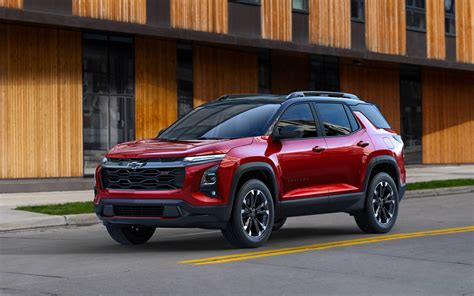 2025 Subaru Forester vs. 2025 Chevrolet Equinox: The Numbers - 8/12