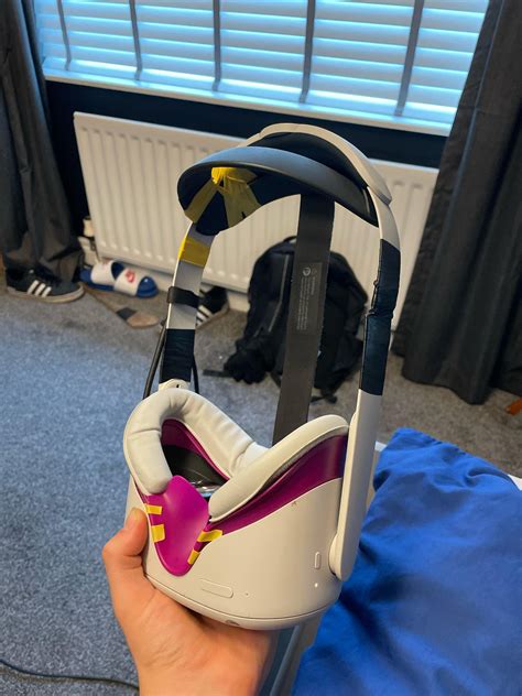 Game Controller for Oculus Quest 2 的图像结果