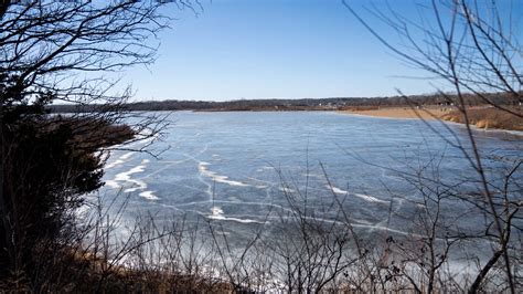 These Iowa cities set record high temperatures on Tuesday, NWS says.