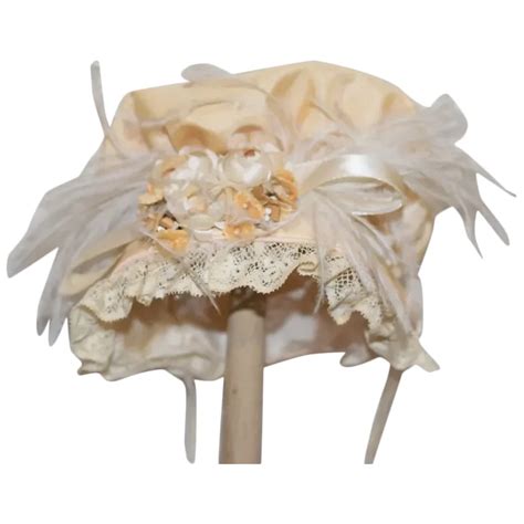 Vintage Beautiful Cream Silk Doll Bonnet With Flowers And Feathers 10 ...