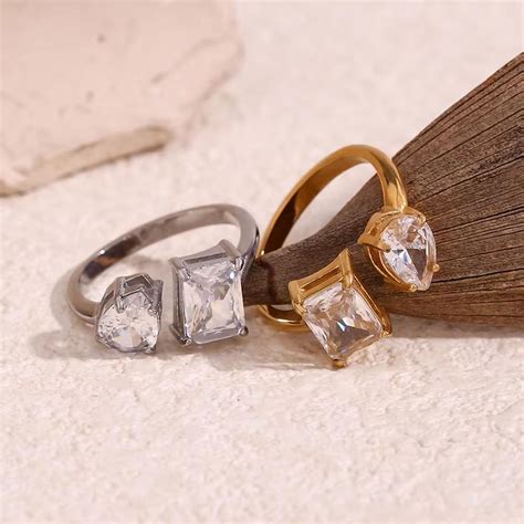 Zircon 18kt Gold Plated Ring – kingdomoflashes