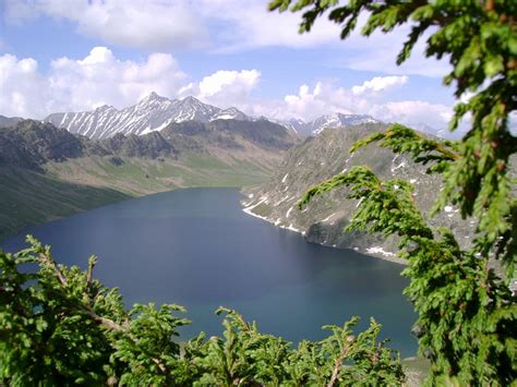 Most beautiful, breath taking places in Tral Kashmir - Naag Beran ...