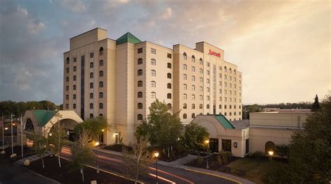 MINNEAPOLIS MARRIOTT NORTHWEST HOTEL & CONFERENCE CENTER (Brooklyn Park ...