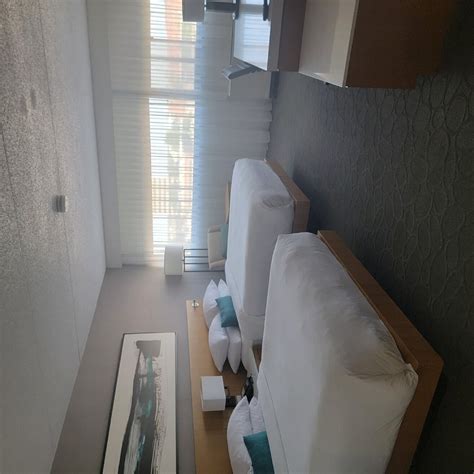 DELTA HOTELS MUSKEGON CONVENTION CENTER - Hotel Reviews, Photos, Rate ...