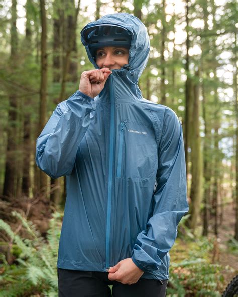 Top 5 Packable Rain Jacket Suppliers (And How to Choose) - TOPRISE