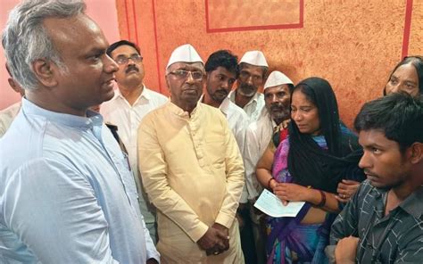 Priyank Kharge hands Rs 1 lakh compensation from Cong to family of cop ...