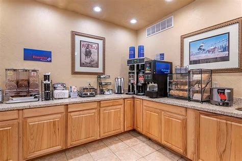 BEST WESTERN DEVILS TOWER INN (Hulett) - Hotel Reviews, Photos, Rate ...