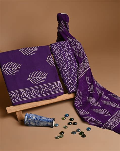 Traditional Hand Block Dischagre Printed Cotton Suit With Chiffon ...