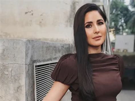 Katrina Kaif smokey eye tutorial: Your ultimate festive makeup guide ...
