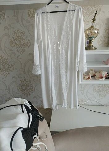 5 Numara Krem Rengi Dantelli Lohusa Hamile Gecelik Sabahlık Taki Diğer ...