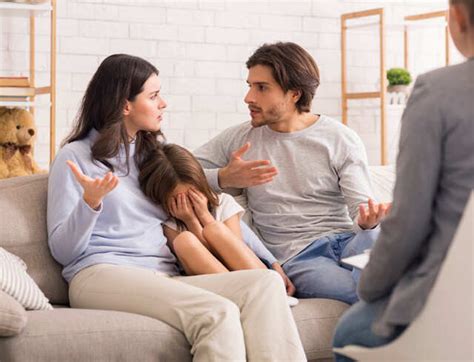 How To Talk To Your Kids About Divorce? An Expert Gives Tips | Femina.in