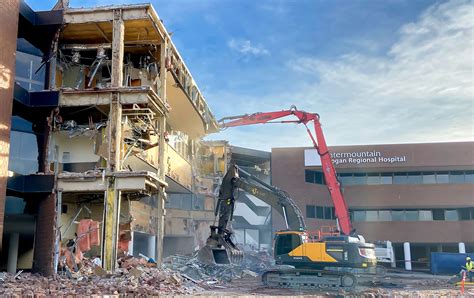 Logan Regional Hospital begins demolition of old patient towers | Local ...